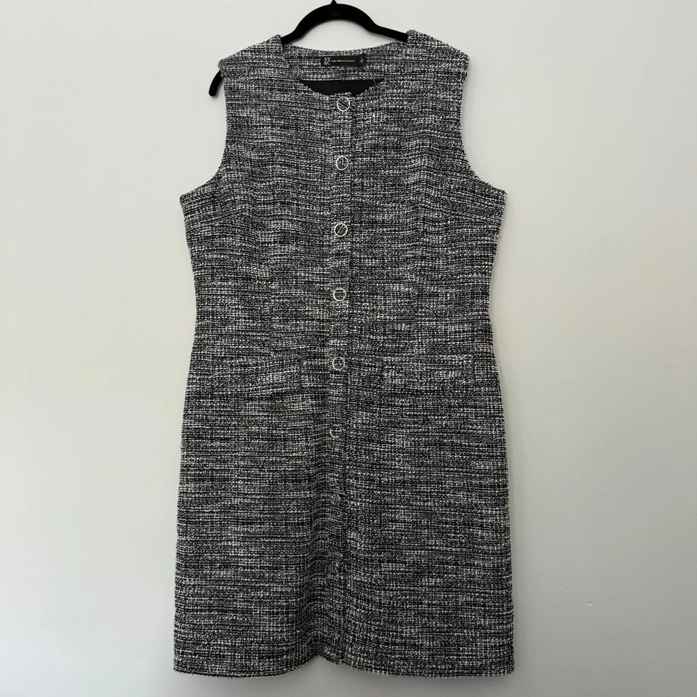 New York & Company Black, White & Green Tweed Sheath Dress